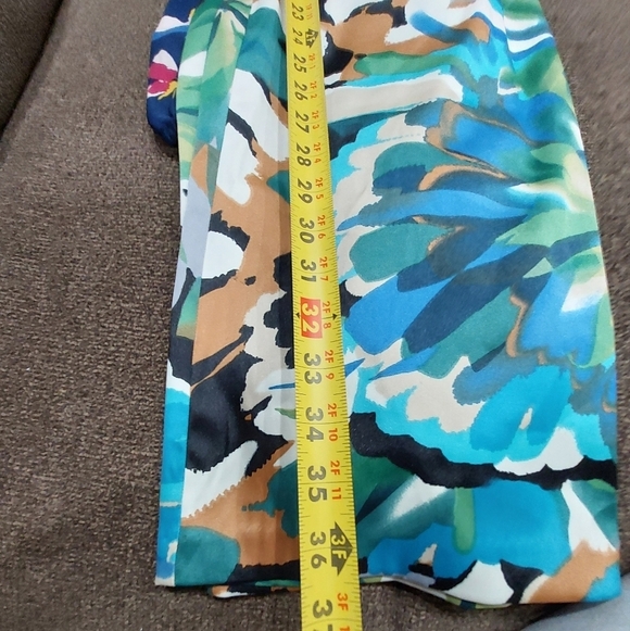 I. N. Studio Women’s Dress Size 8P Floral Print Sleeveless Sheath Knee Length - Picture 13 of 13